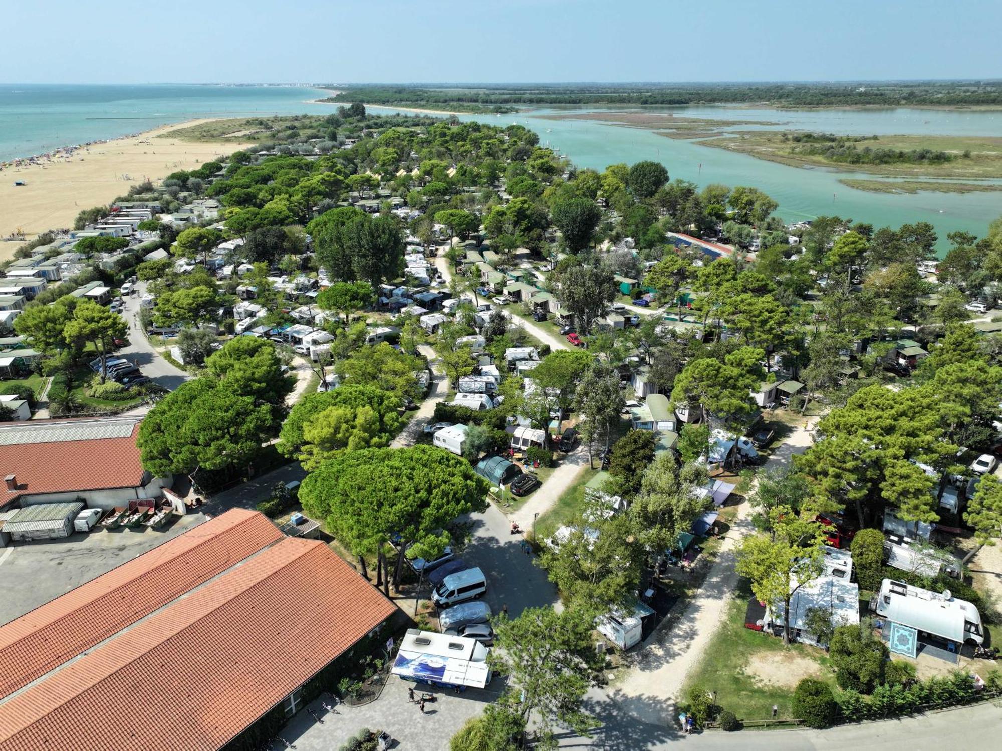 Camping Village Capalonga Бибионе Экстерьер фото